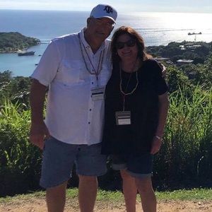 Meet your Posher, Lorie